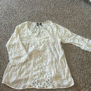 Women’s blouse